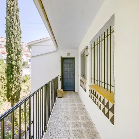 Apartament In By The *
